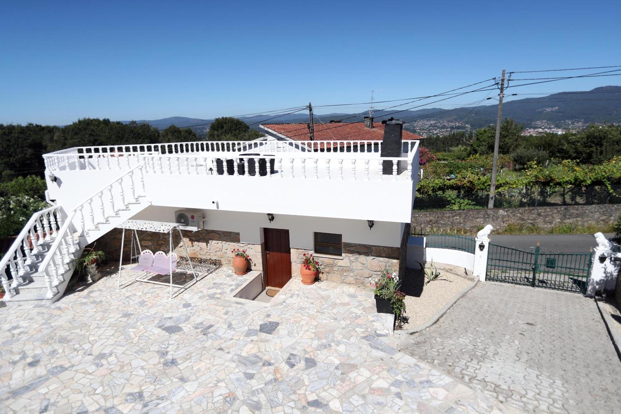 O Cabano Azenhas Holiday home *