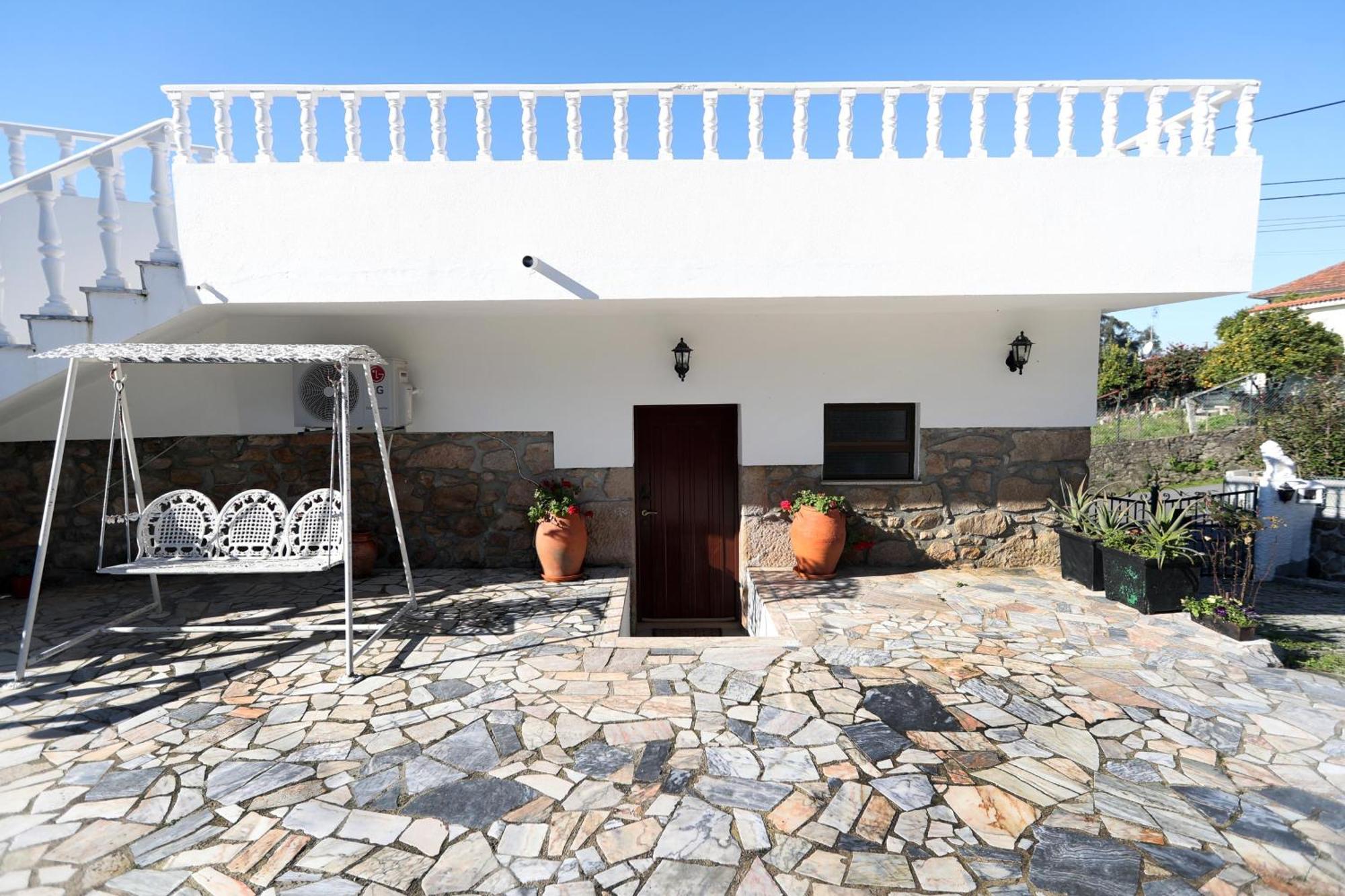 O Cabano Azenhas Holiday home *
